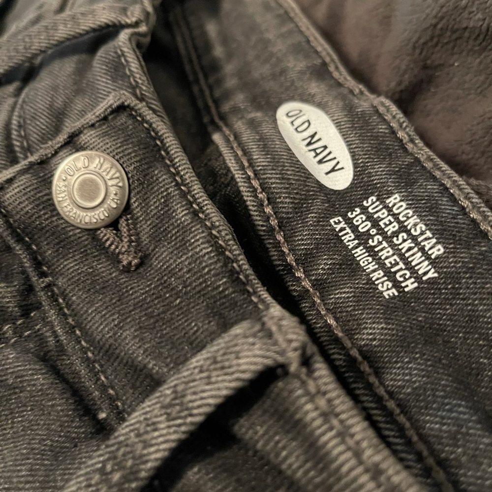 Old Navy Rock-Star Super Skinny Jeans